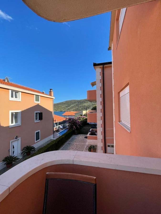 Hotel Apartman Jukic Marina Exteriér fotografie