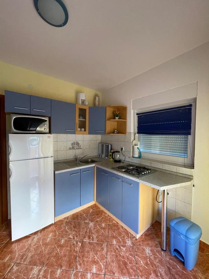 Hotel Apartman Jukic Marina Exteriér fotografie